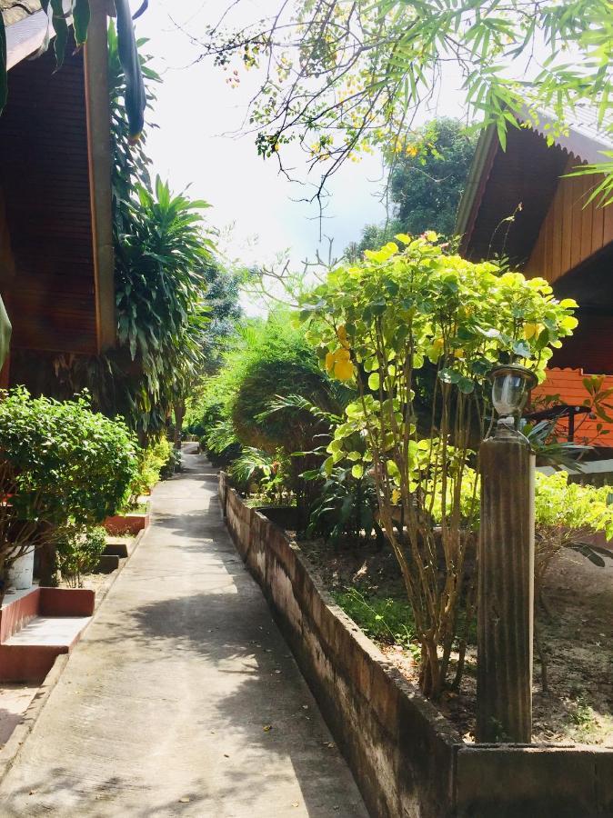 Save Bungalow Ko Tao Buitenkant foto