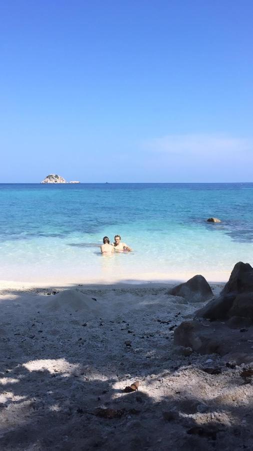 Save Bungalow Ko Tao Buitenkant foto