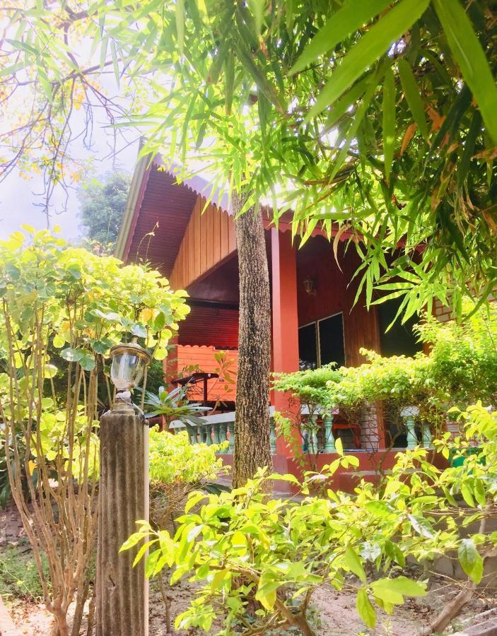 Save Bungalow Ko Tao Buitenkant foto