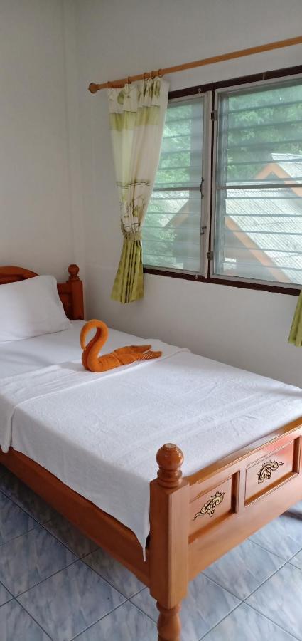 Save Bungalow Ko Tao Buitenkant foto